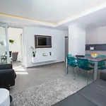 Moderna Lapad